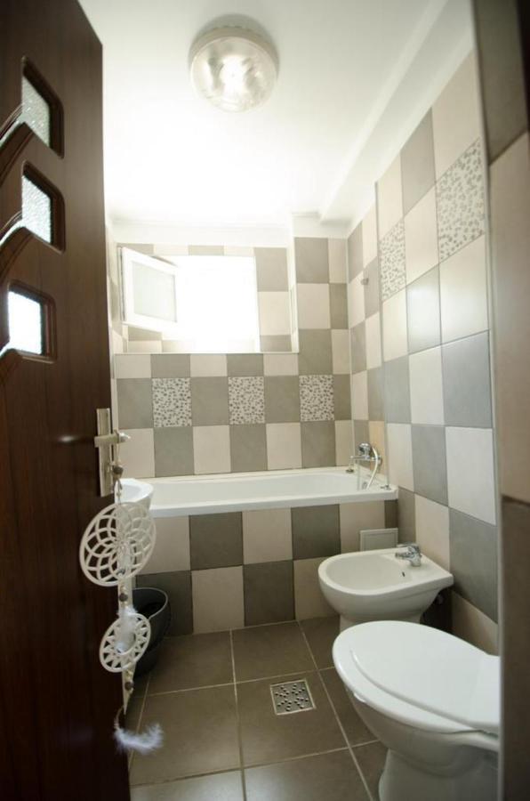 Bright Near Cismigiu And Old Town Apartment *